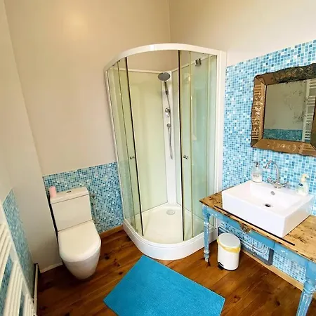 Maison De A La Campagne Avec Piscine 