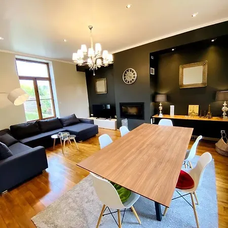 Maison De A La Campagne Avec Piscine 
