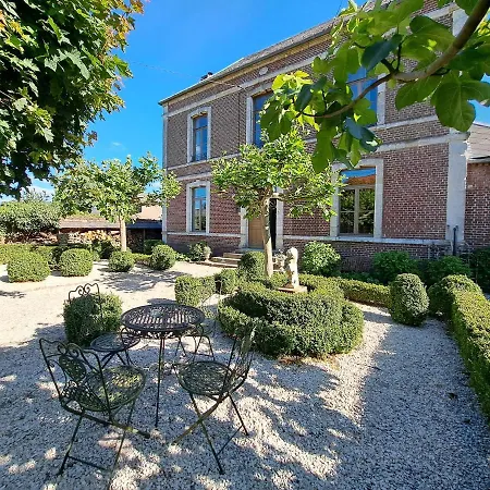 Maison De A La Campagne Avec Piscine 