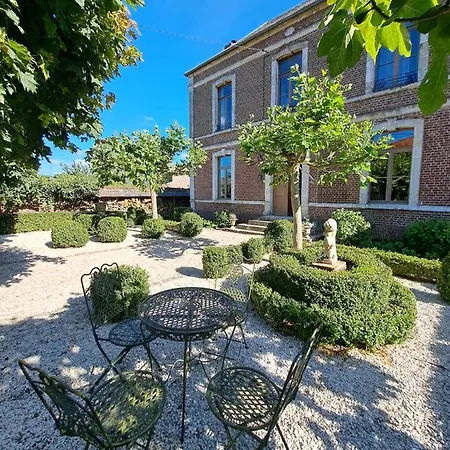 Maison De A La Campagne Avec Piscine 