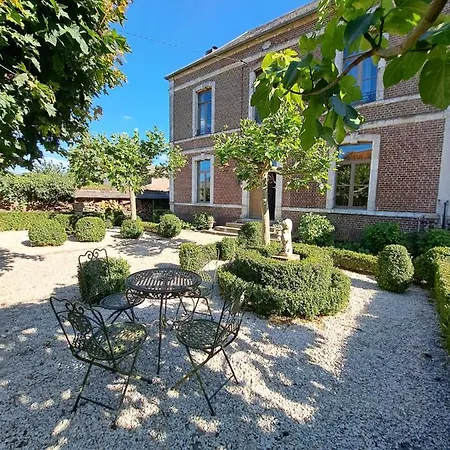 Maison De A La Campagne Avec Piscine 