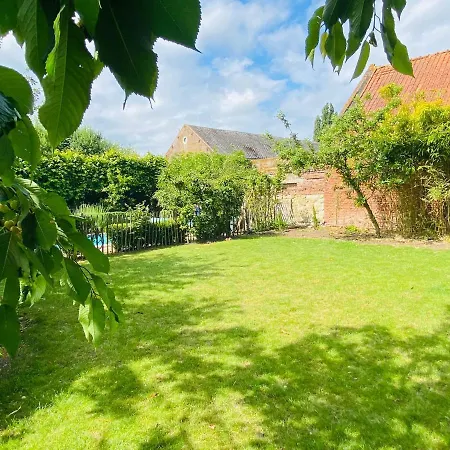 Maison De A La Campagne Avec Piscine 